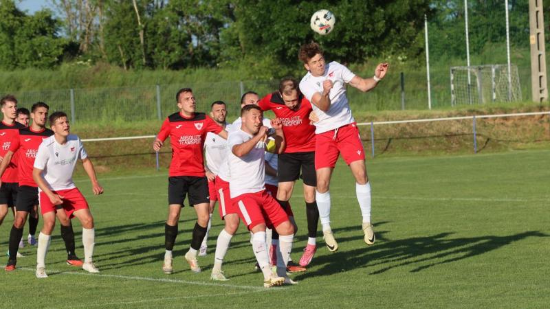 Kihívásokkal teli időszak elé néz a baranyai bajnokcsapat.