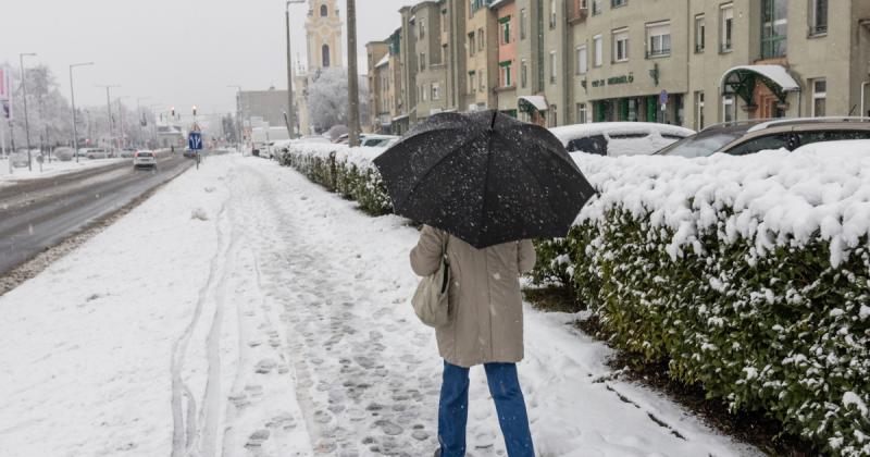 A fél országot hófehér takaró fedi, mintha egy varázslatos álom világába lépnénk.