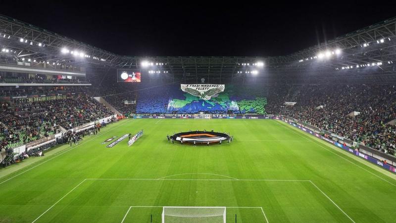 Titokzatos fényképen bukkant fel a BL-győztes labdarúgó a Fradi stadionjában! - Mandiner