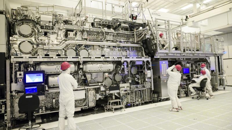 A TSMC még mindig nem hozta meg véglegesen a döntést az ASML High-NA gépeinek beszerzéséről.