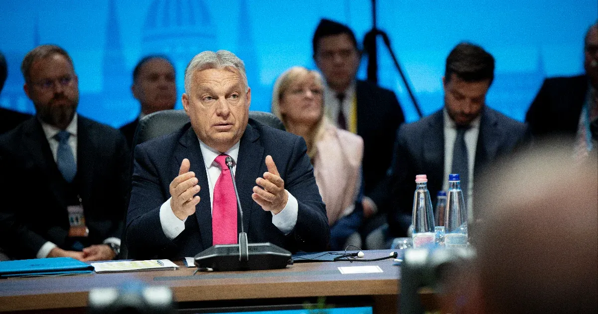 Orbán Viktor kifejezte, hogy számára elengedhetetlen, hogy mindent megtegyen az ukrán EU-csatlakozás ellen, mivel lelkiismereti kérdésként kezeli a helyzetet. Úgy véli, hogy felelőssége van megóvni hazánk érdekeit, és ezért nem hagyhatja figyelmen kívül a