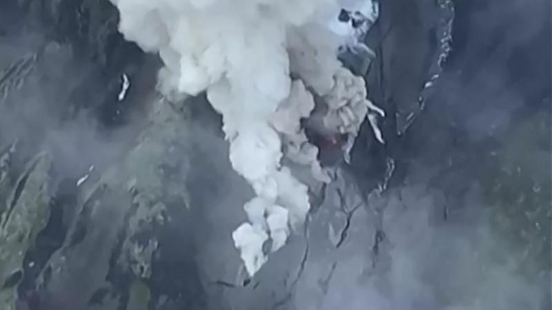 Hatszáz év szunnyadás után újra életre kelt egy vulkán Kamcsatka vidékén, ahol a földrengések jelei már régóta érezhetők voltak.