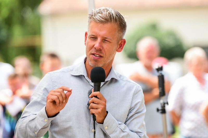 Magyar Péter levelet intézett az orosz nagykövethez, amelyben sürgető és nyilvános magyarázatot követelt.