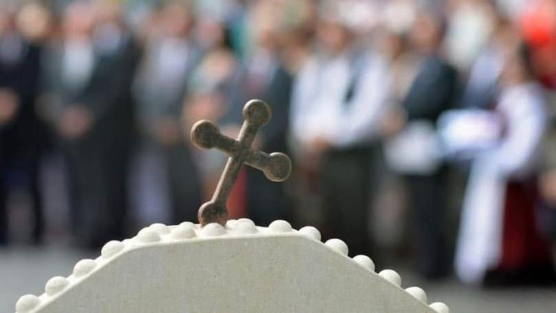 Házkutatást végeztek a székelyudvarhelyi magyar címer vandalizálójánál.
